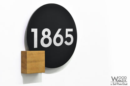 Aluminum (ACP) Address Signs with Solid Wood Mount