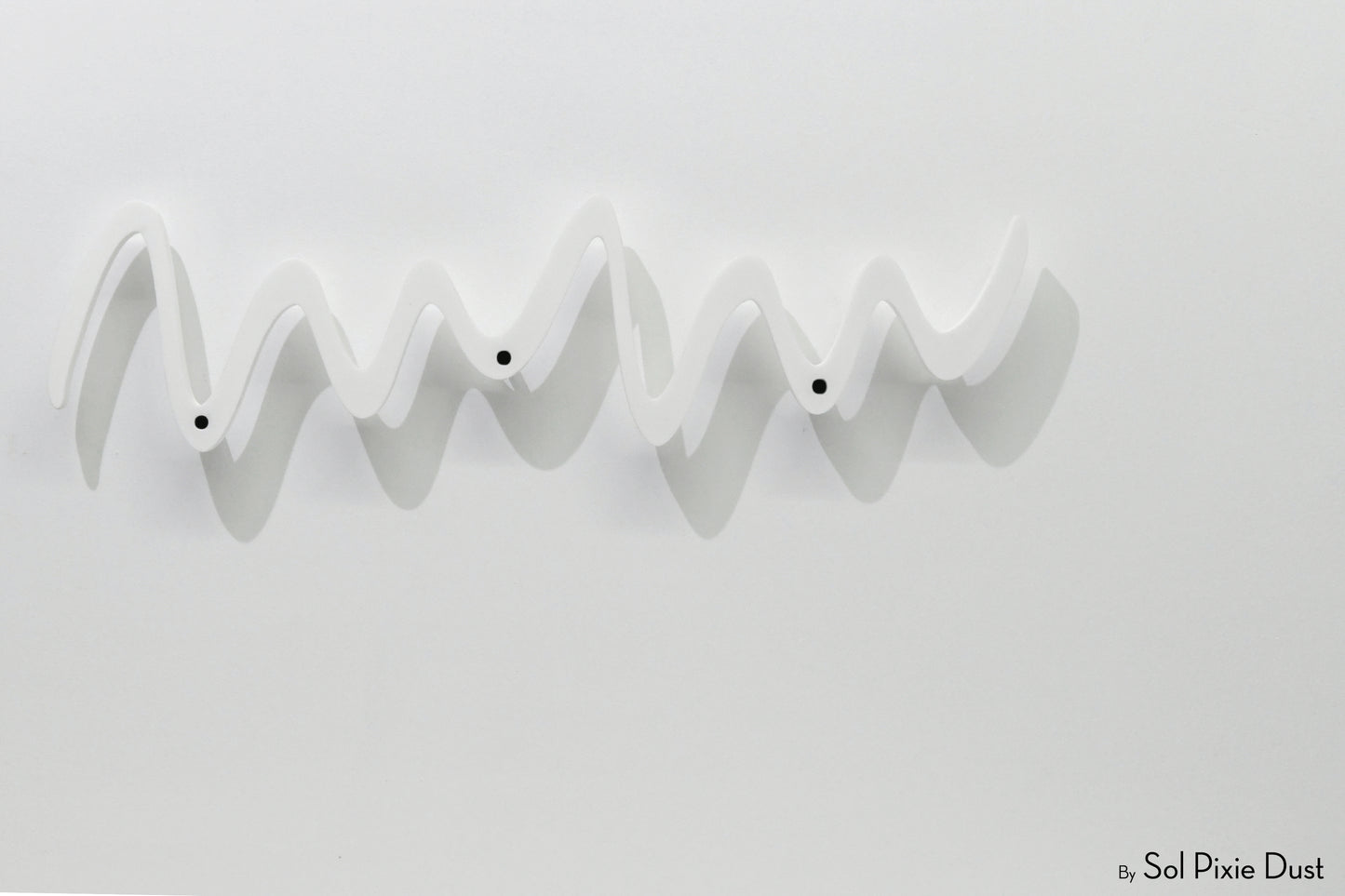 Wall Pegs and Racks - Zig Zag