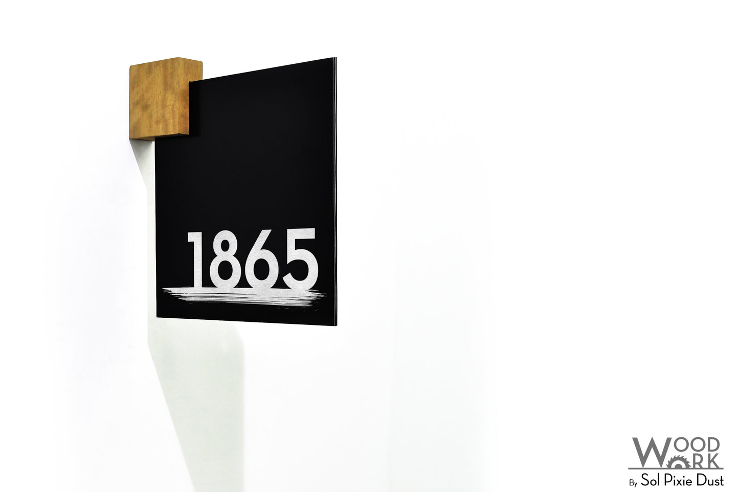 Aluminum (ACP) Address Signs with Solid Wood Mount