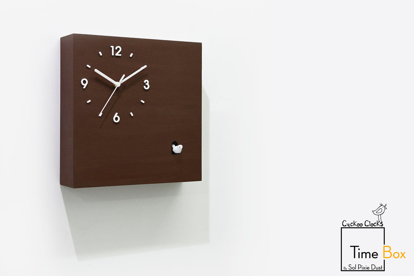 Time Box Modern Cuckoo Bird.  Cuckoo and Pendulum Wall Clock