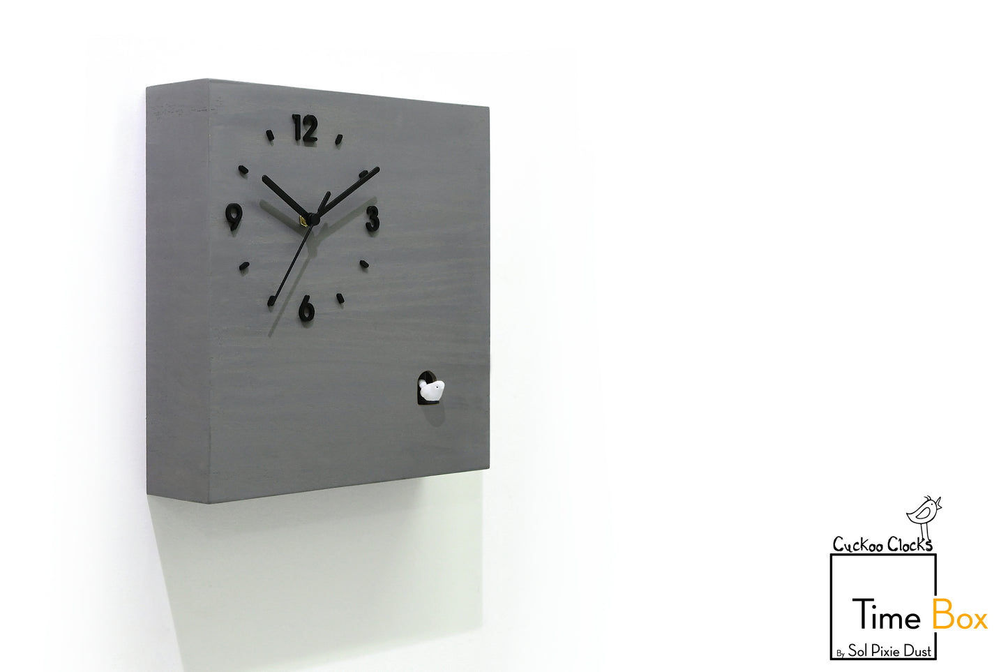 Time Box Modern Cuckoo Bird.  Cuckoo and Pendulum Wall Clock
