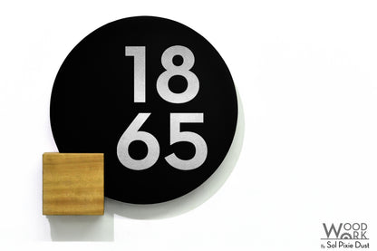 Aluminum (ACP) Address Signs with Solid Wood Mount