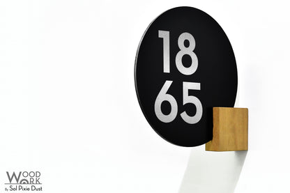 Aluminum (ACP) Address Signs with Solid Wood Mount