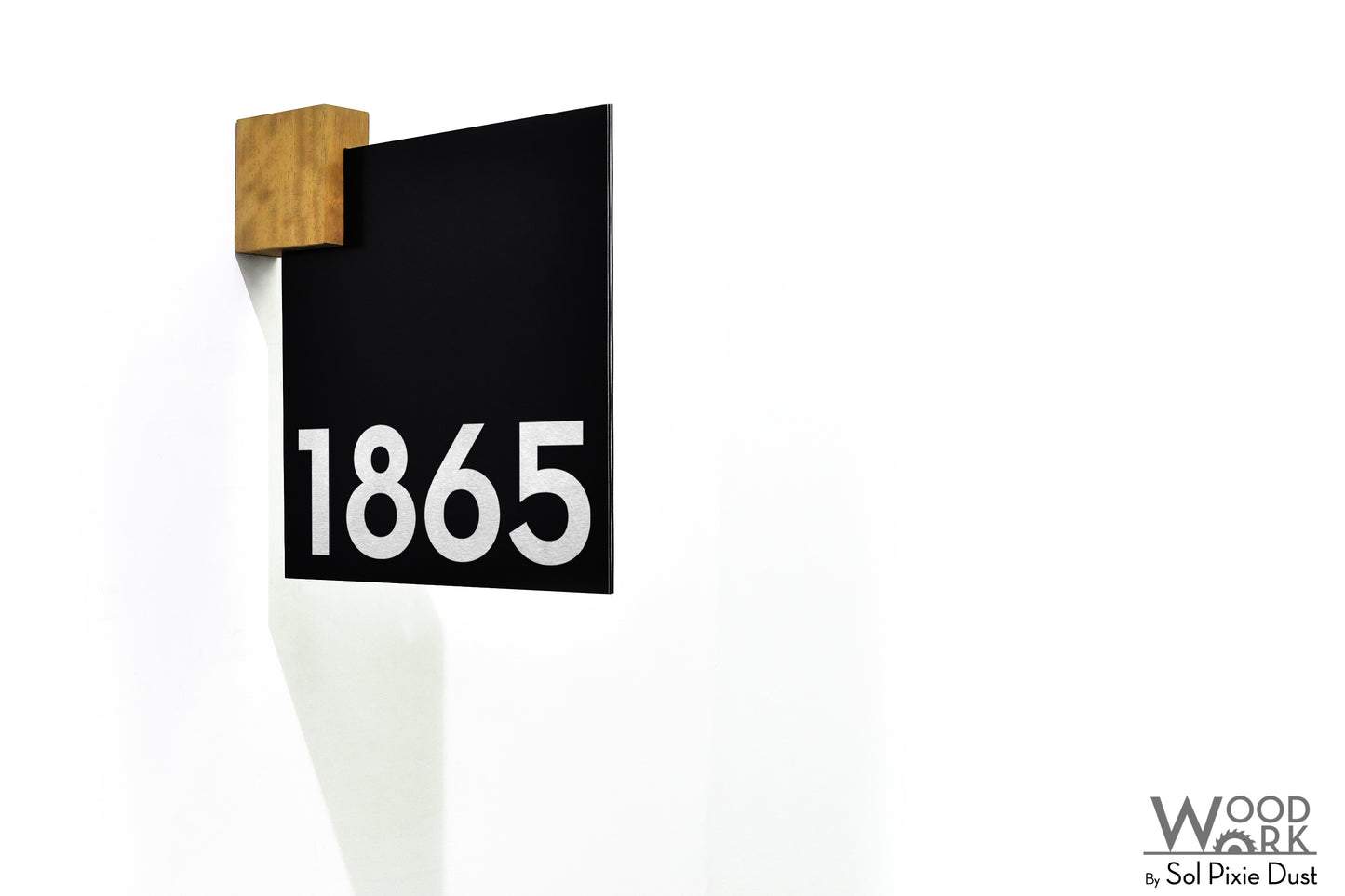 Aluminum (ACP) Address Signs with Solid Wood Mount