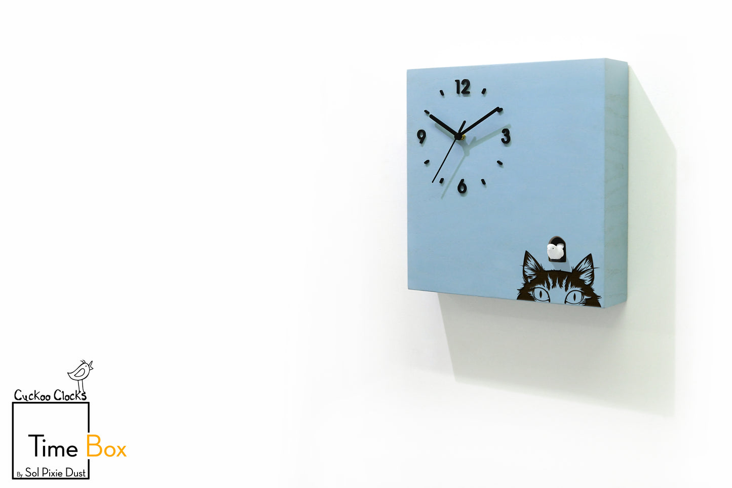 Time Box Modern Cuckoo Bird.  Cuckoo and Pendulum Wall Clock
