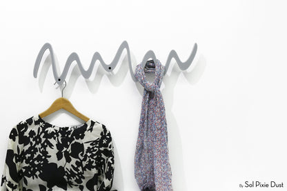 Wall Pegs and Racks - Zig Zag