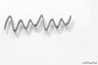 Wall Pegs and Racks - Zig Zag