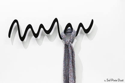 Wall Pegs and Racks - Zig Zag