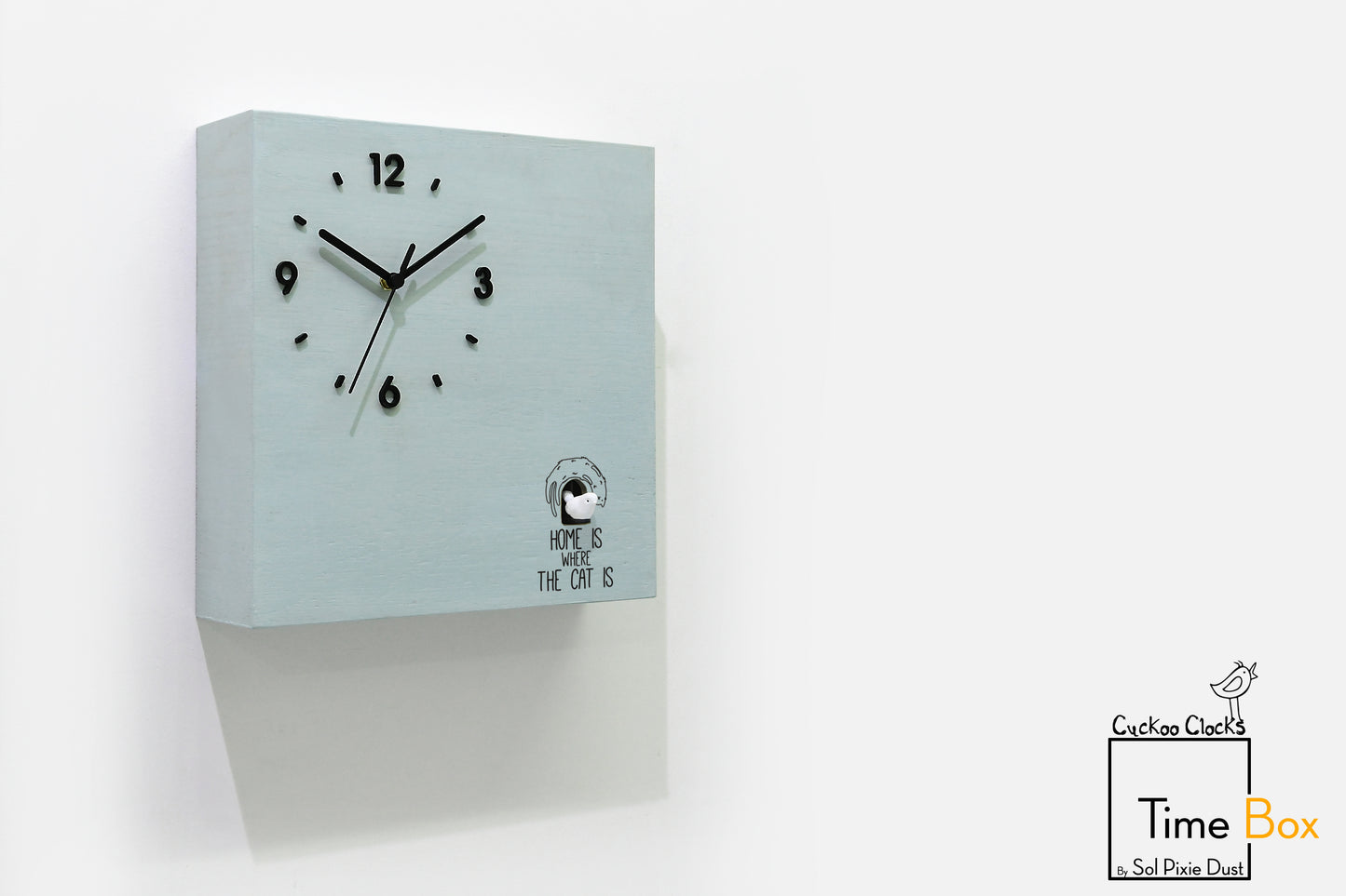 Time Box Modern Cuckoo Bird.  Cuckoo and Pendulum Wall Clock
