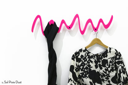 Wall Pegs and Racks - Zig Zag