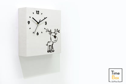 Time Box Modern Cuckoo Bird.  Cuckoo and Pendulum Wall Clock