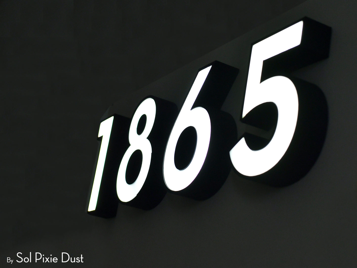 Modern LED House Numbers – Illuminated Address Sign –3D Floating Numbers – Contemporary Exterior Home Sign