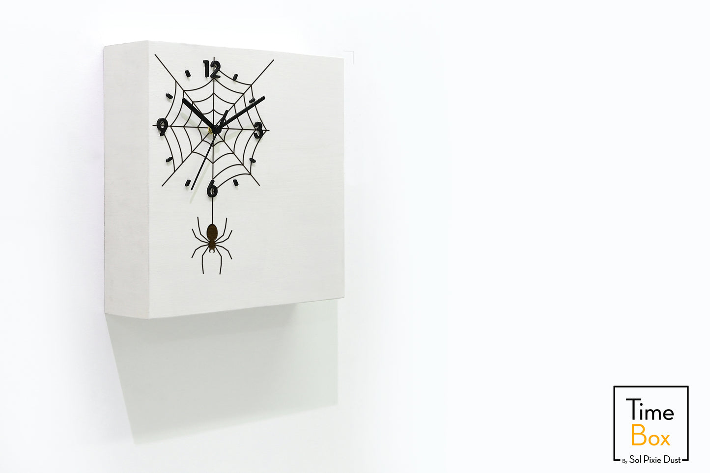 Time Box Modern Cuckoo Bird.  Cuckoo and Pendulum Wall Clock