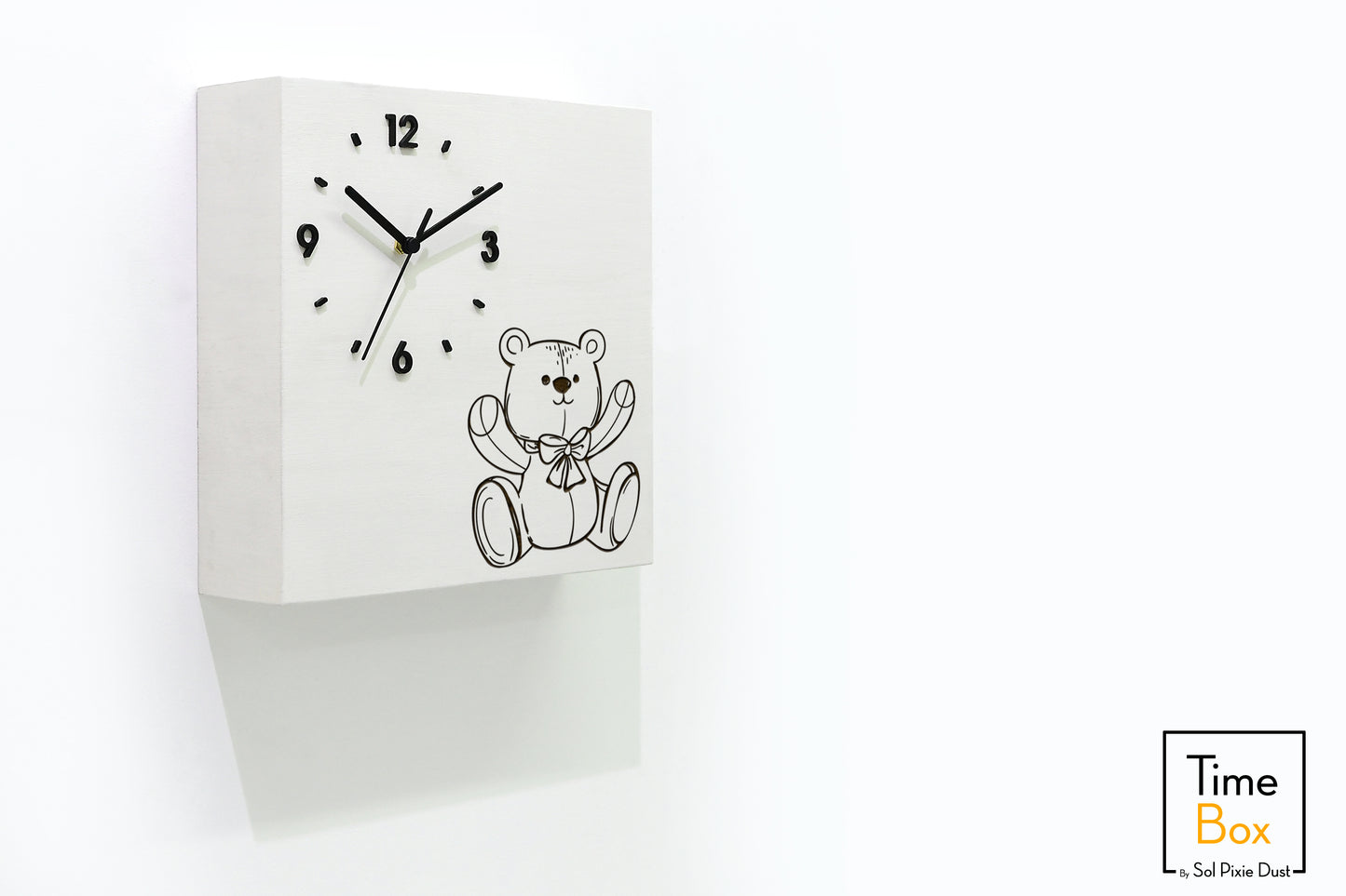 Time Box Modern Cuckoo Bird.  Cuckoo and Pendulum Wall Clock