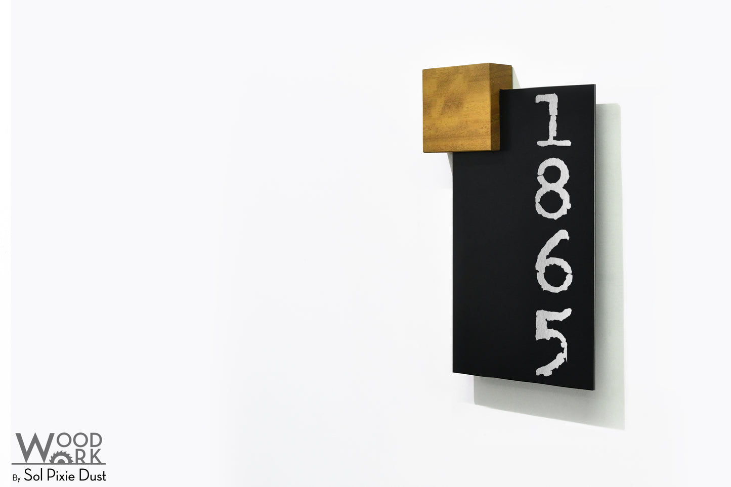 Aluminum (ACP) Address Signs with Solid Wood Mount