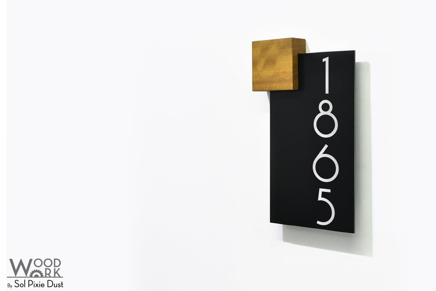 Aluminum (ACP) Address Signs with Solid Wood Mount