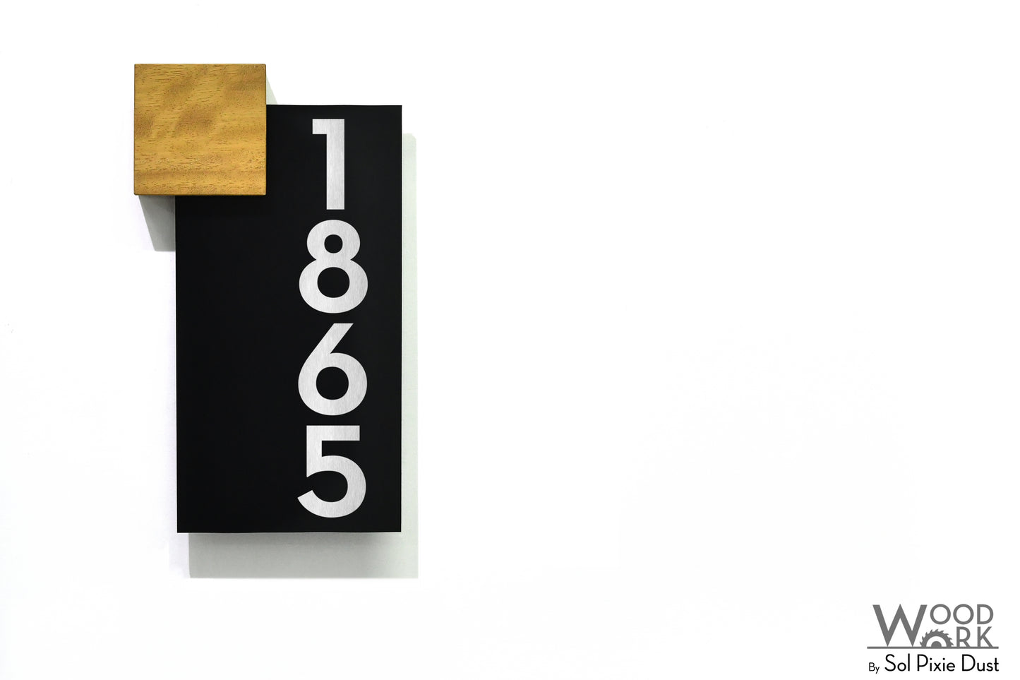 Aluminum (ACP) Address Signs with Solid Wood Mount