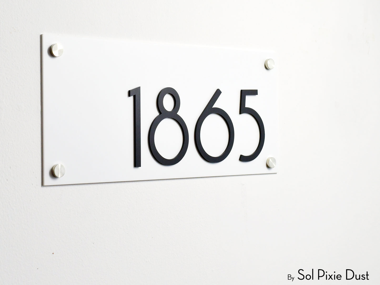 Acrylic Plaque House Number Sign – One Layer | Multiple Sizes & Shapes