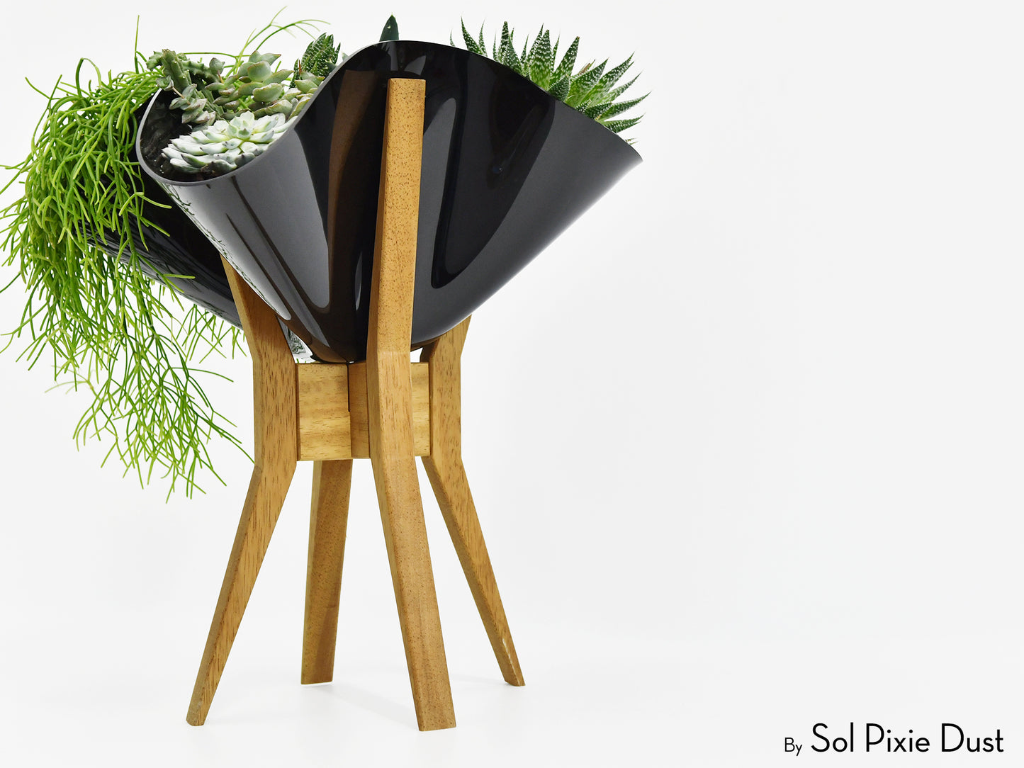 Modern Floor Planter with Wooden Legs