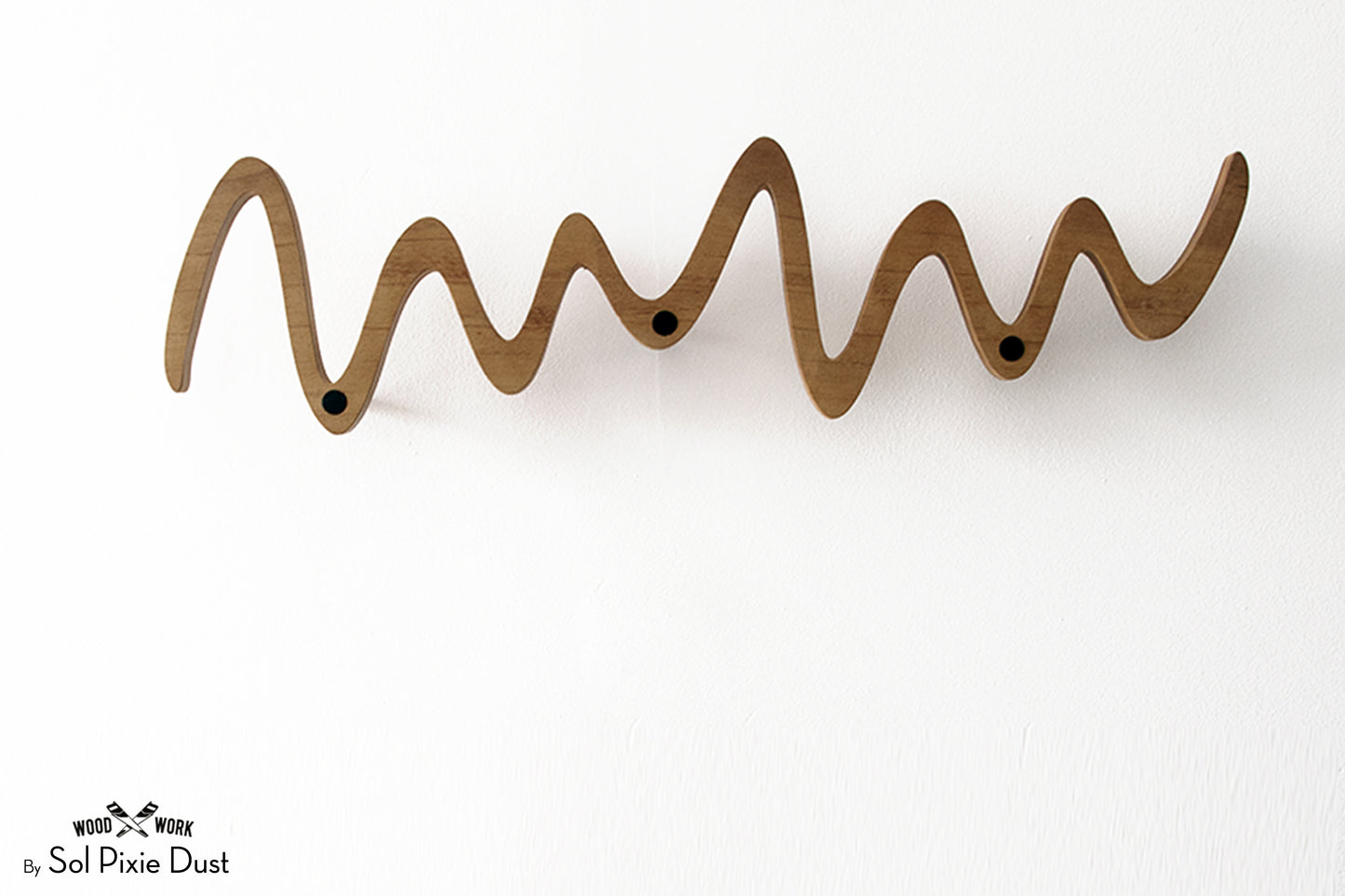 Wall Pegs and Racks - Zig Zag