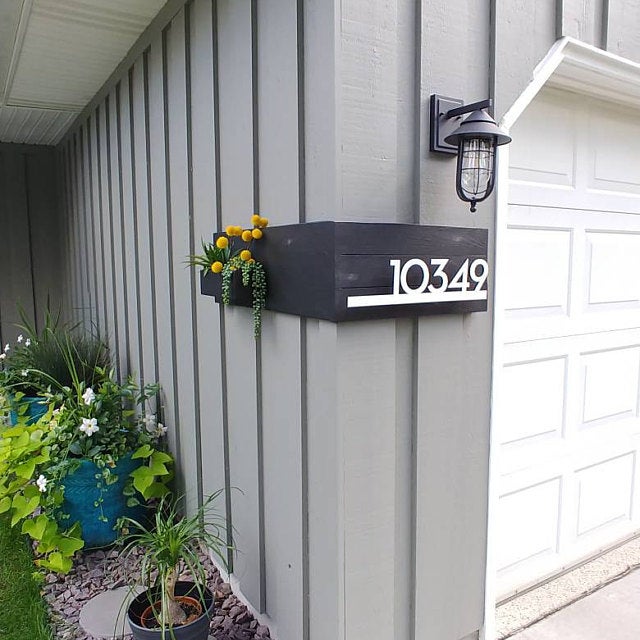 Underline House Numbers - LED Signs with Name / Address