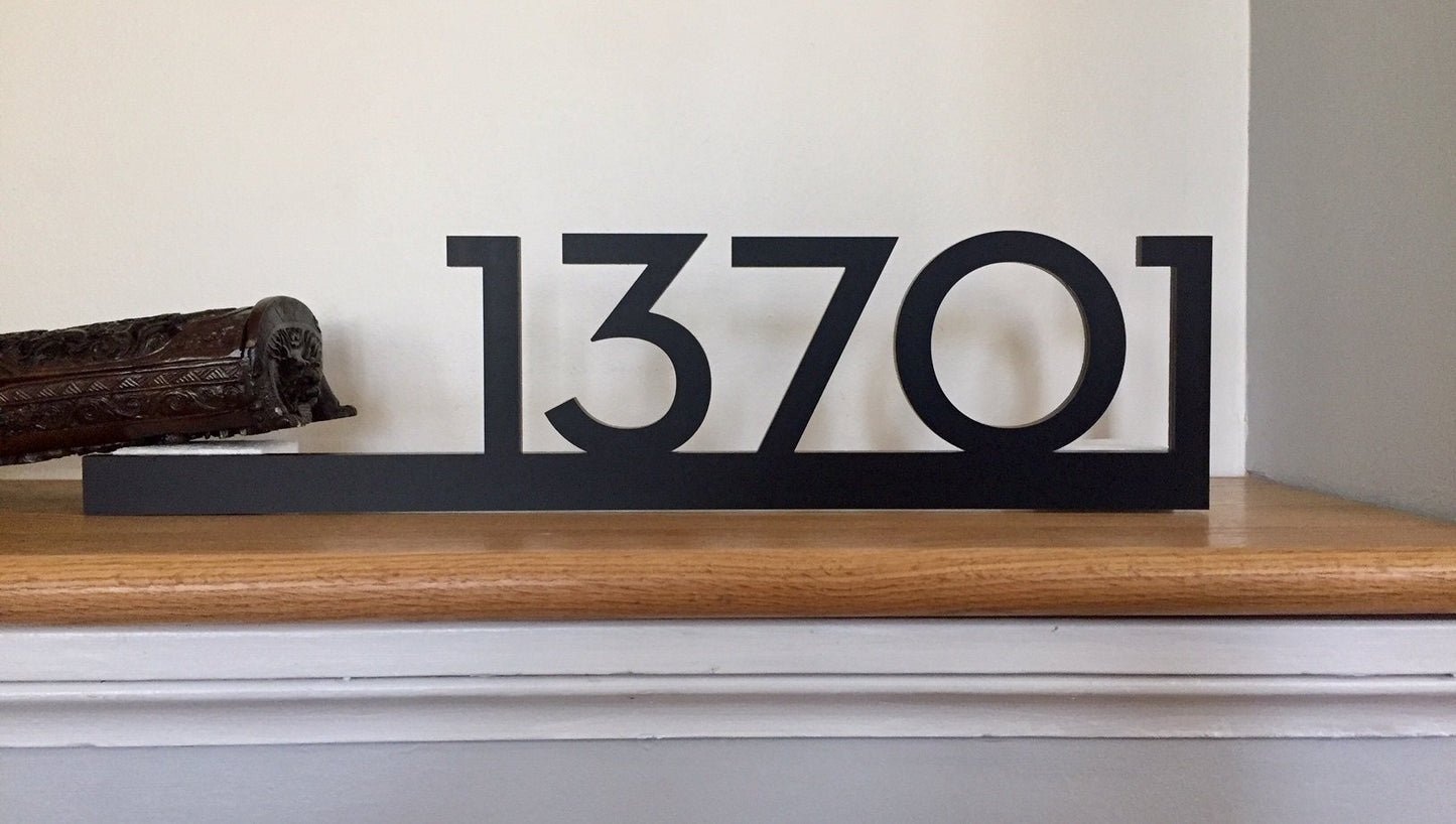 Underline House Numbers - LED Signs with Name / Address