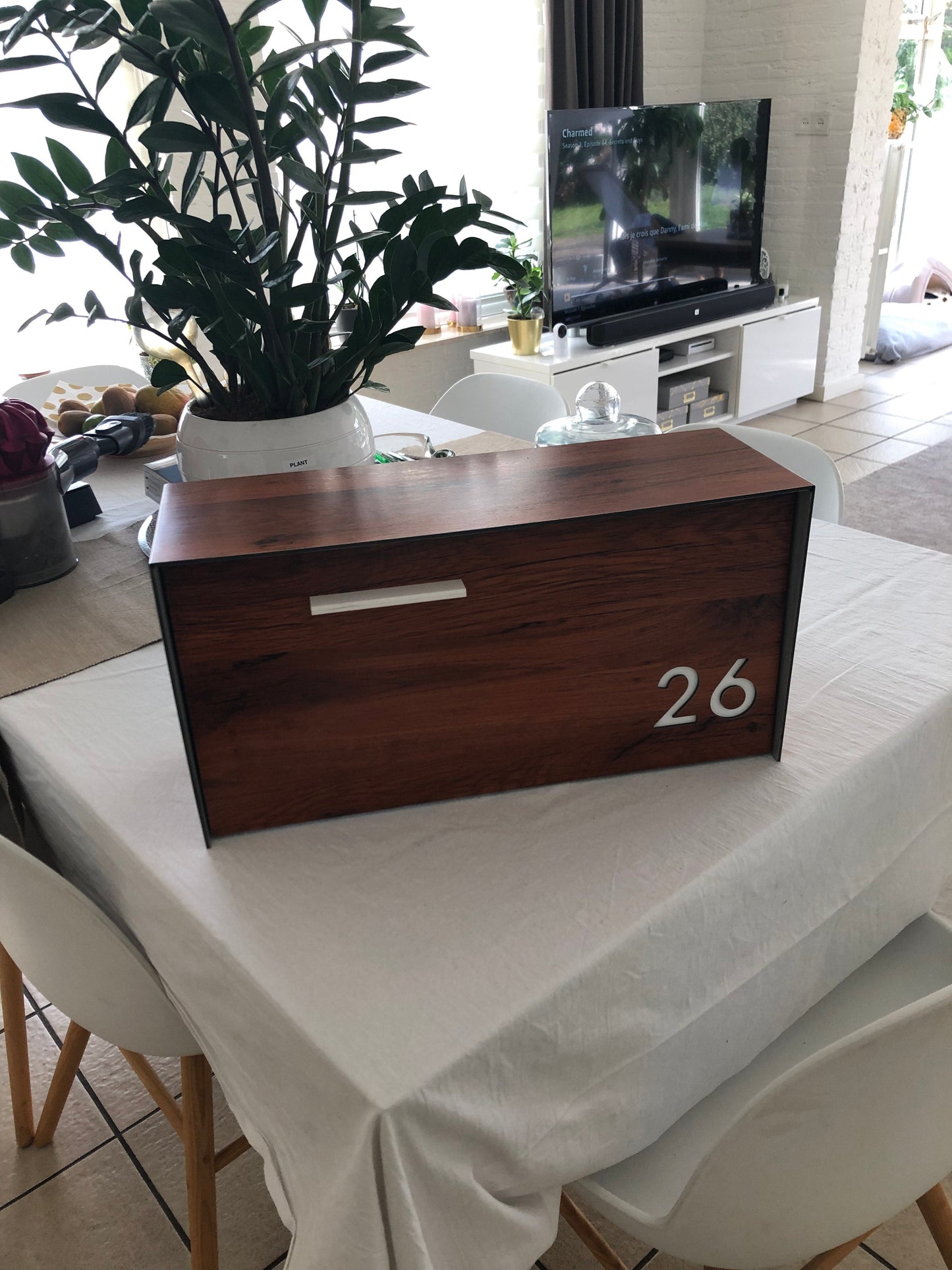 Modern Wall Mounted Mailbox Type 3