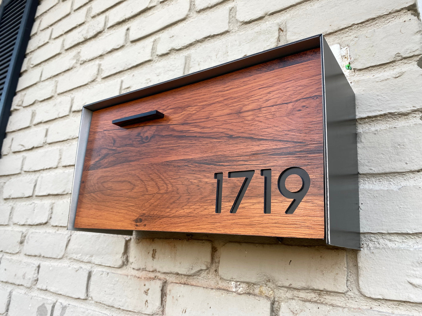Modern Wall Mounted Mailbox Type 3