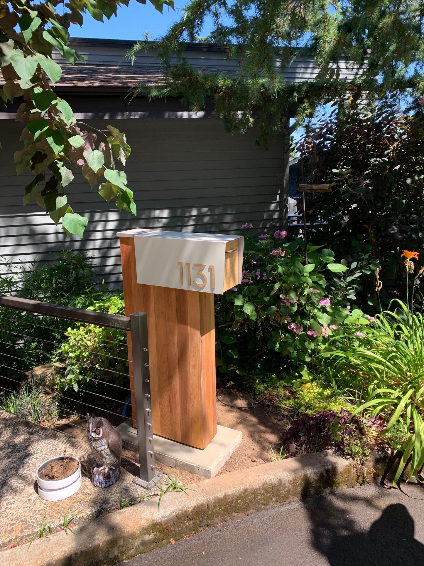 Modern Post Mounted Mailbox  - Contemporary Post Mounted Mailbox Type 4