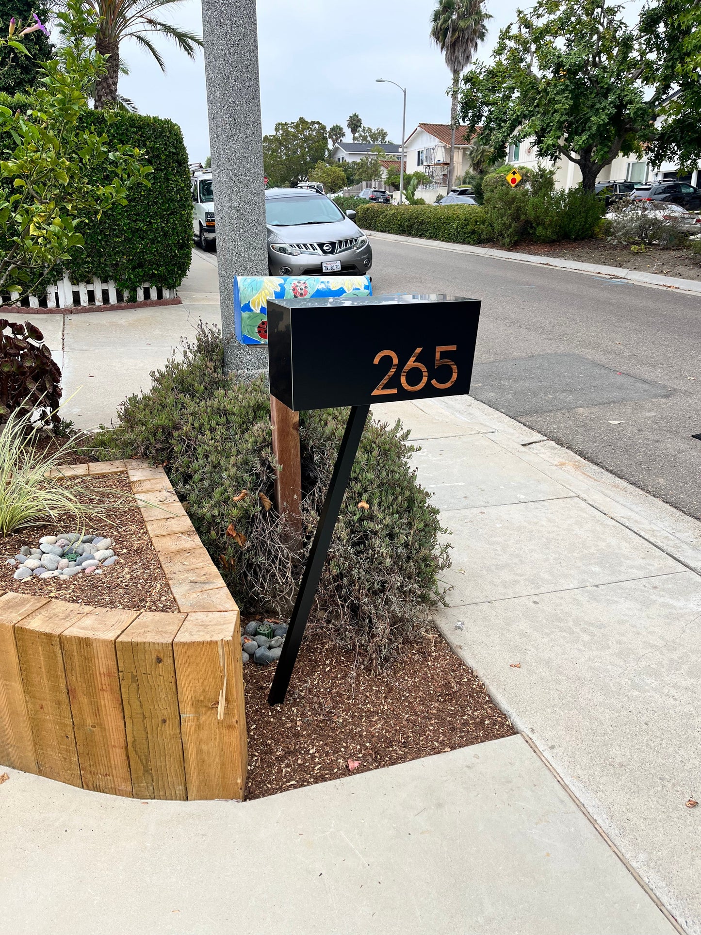 Modern Post Mounted Mailbox  - Contemporary Post Mounted Mailbox Type 4