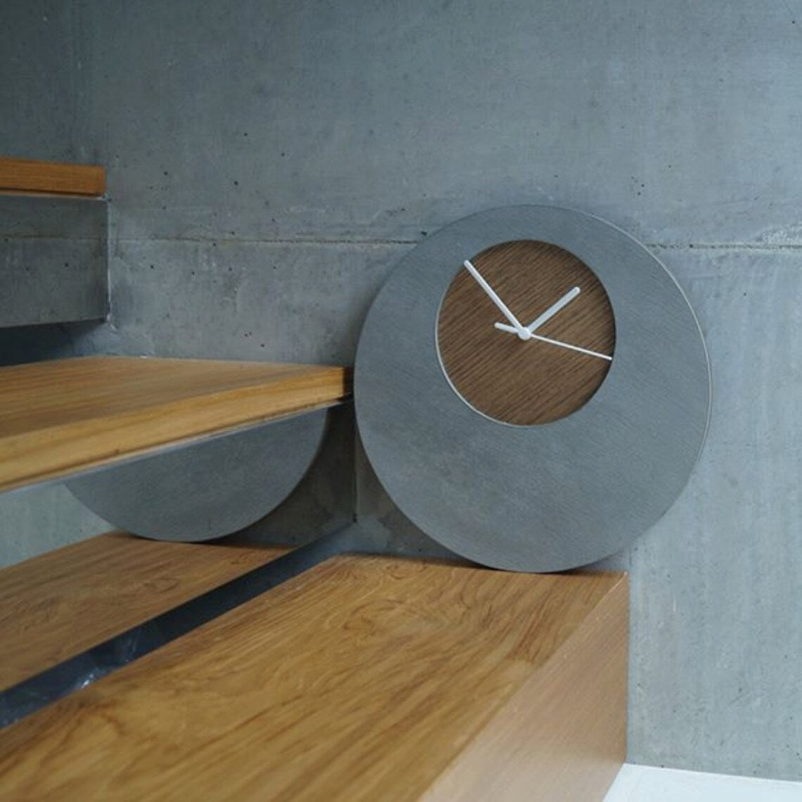 Concrete and Wood Wall Clocks Designs