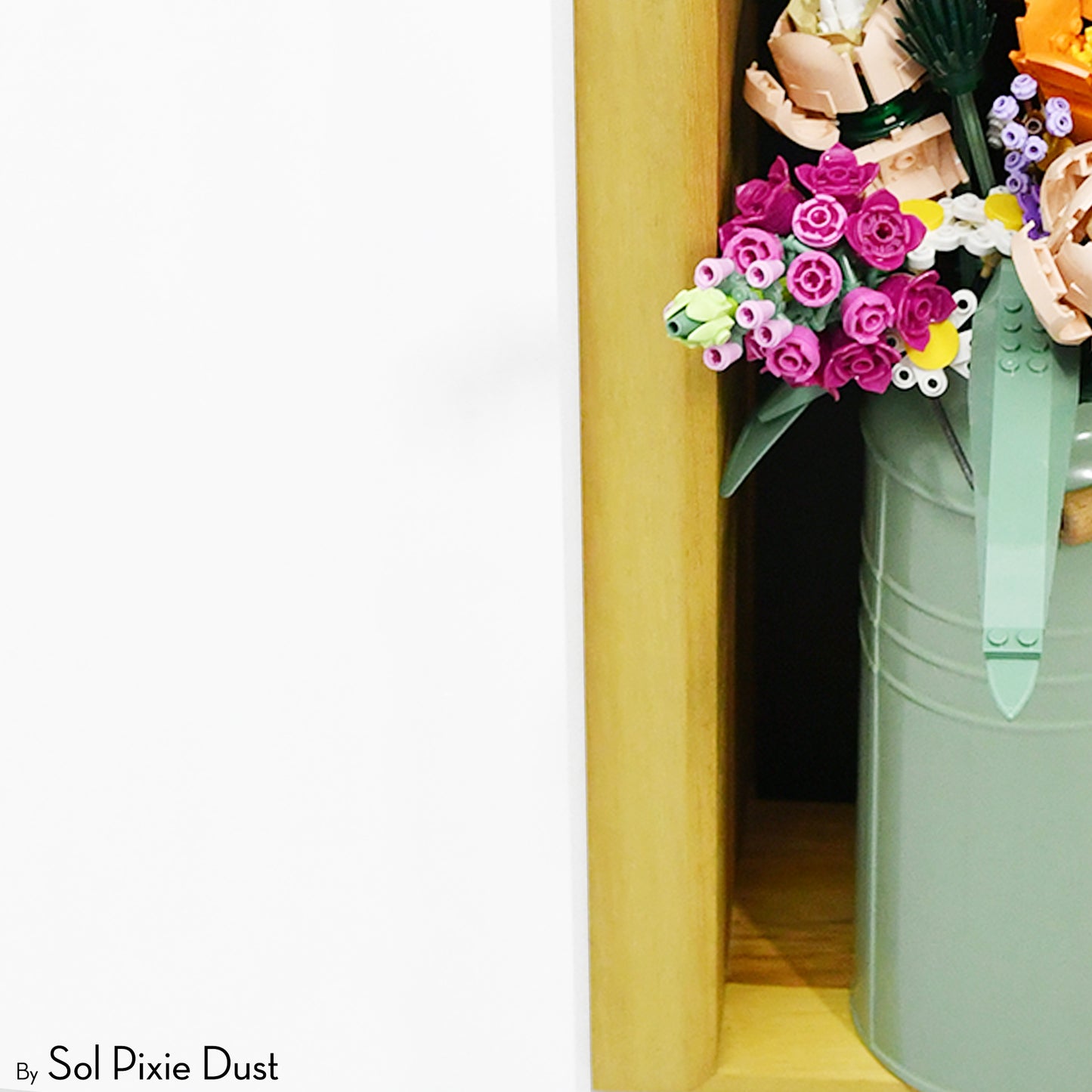The "Living Frame" - Iroko Wood Planter
