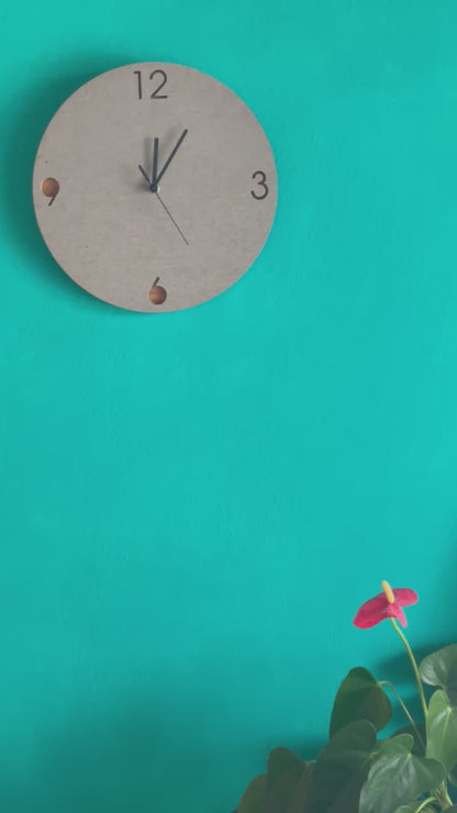 Organic Concrete and Wood Wall Clocks Designs