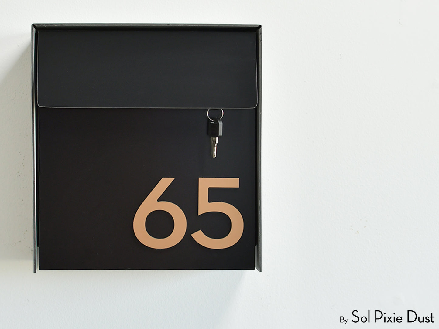 Modern Wall Mounted Mailbox Type 1 EU
