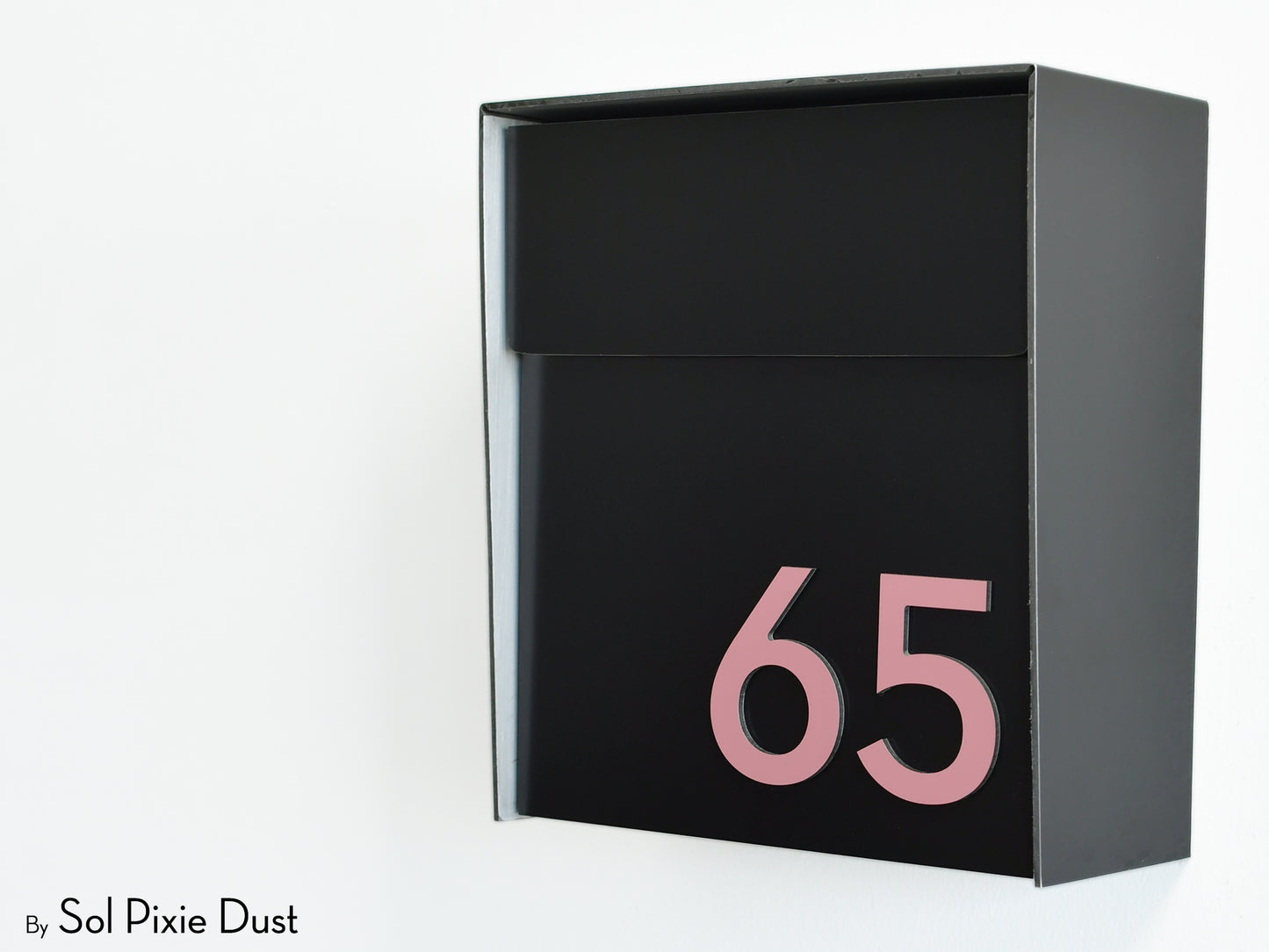Modern Wall Mounted Mailbox Type 1 EU
