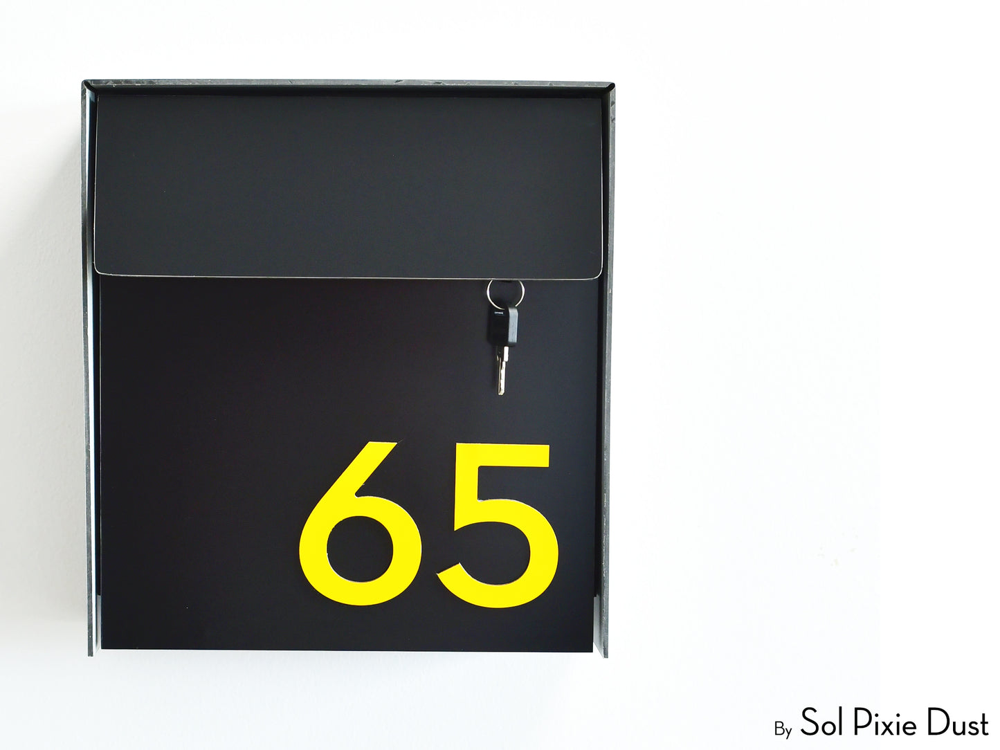 Modern Wall Mounted Mailbox Type 1 EU