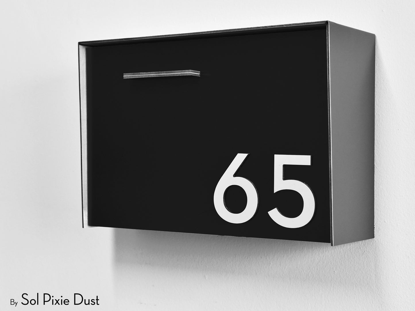 Modern Wall Mounted Mailbox Type 3 EU