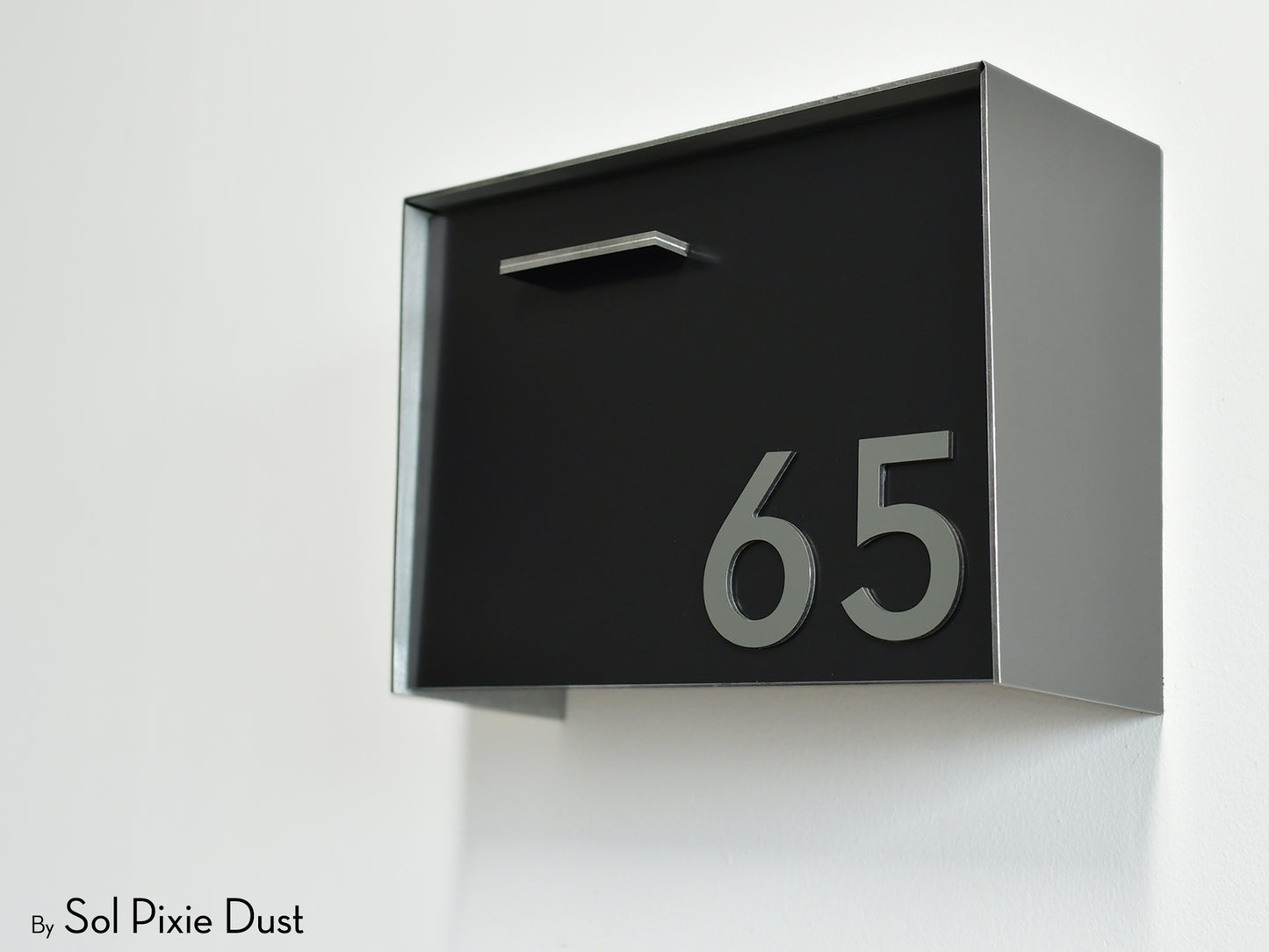 Modern Wall Mounted Mailbox Type 3 EU