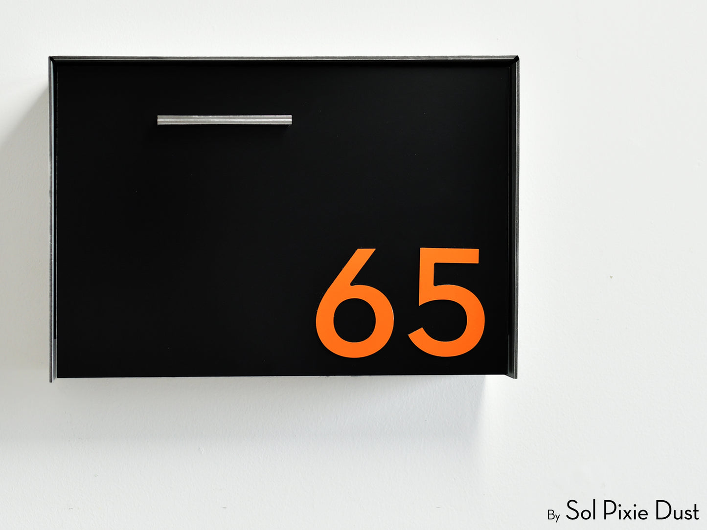 Modern Wall Mounted Mailbox Type 3 EU